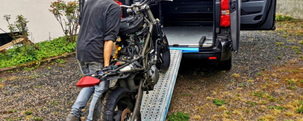 transporter un 2 roues